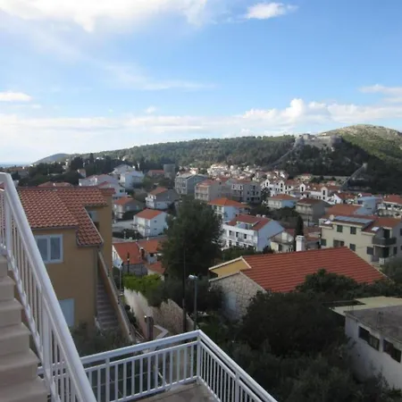 Azure Hvar *