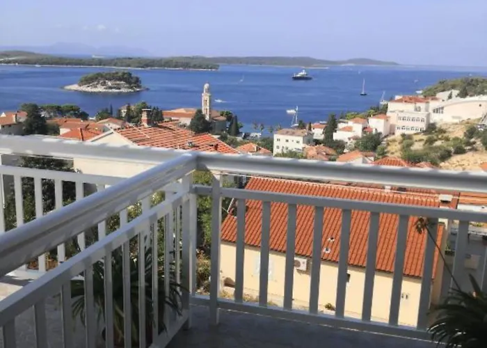 Azure Hvar * Hvar Town