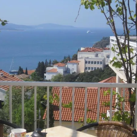 아파트 Azure Hvar *