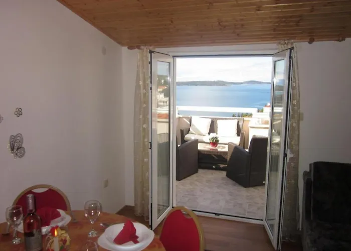 Azure Hvar * Хвар